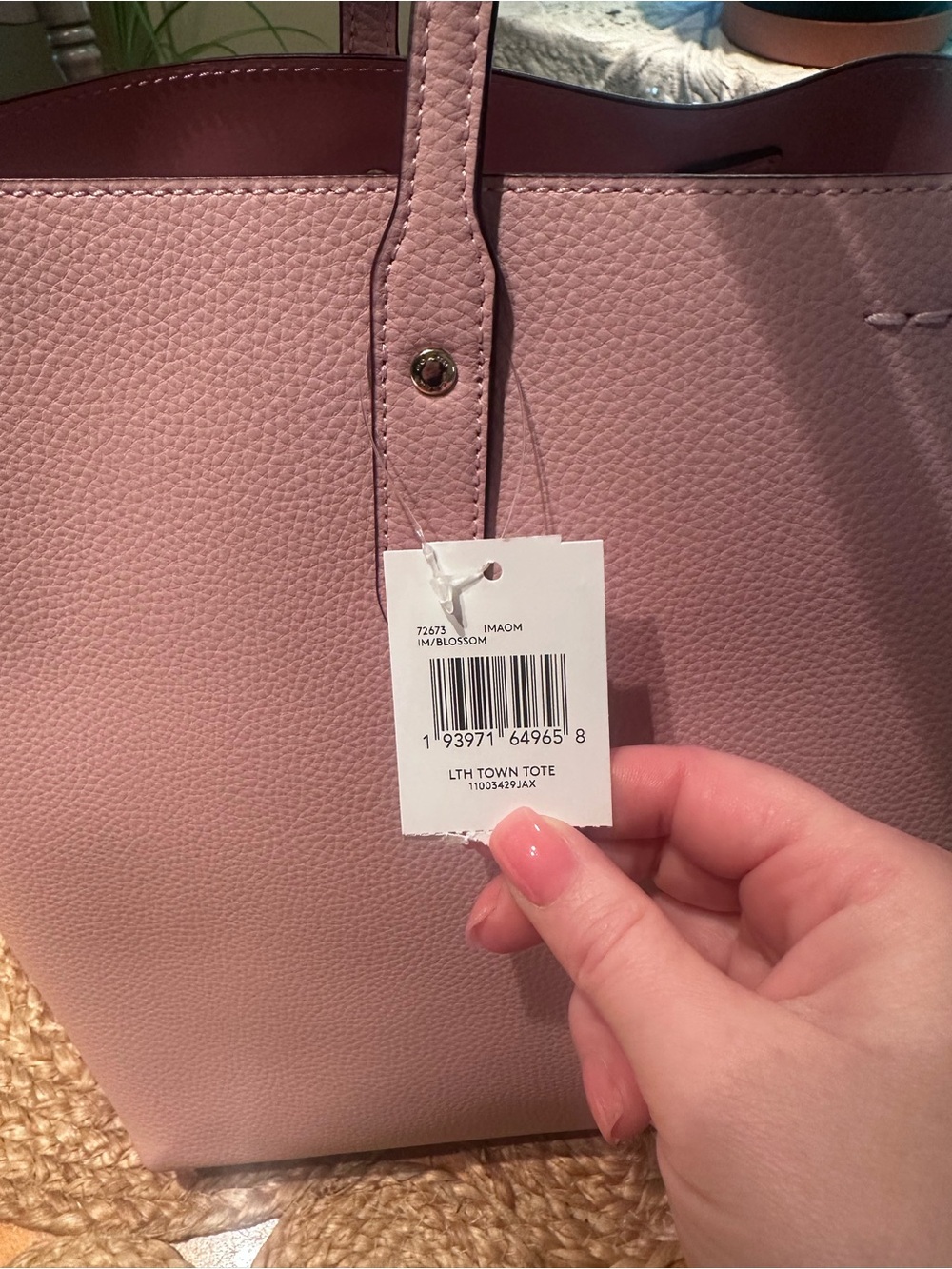 NWT- Coach Blush (Blossom) Pink Leather - Town Tote. - Picture 4 of 7